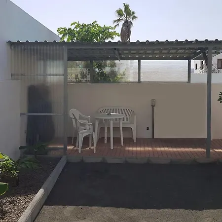 Apartment Kleine Mit Pool, Spielplatz & Boule Im Zentrum